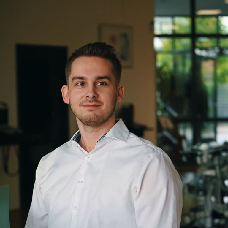 Konstantin Büscher